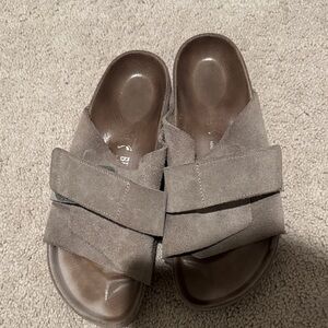 Birkenstock Kyoto Men’s Taupe Suede Sandals 9.5-10